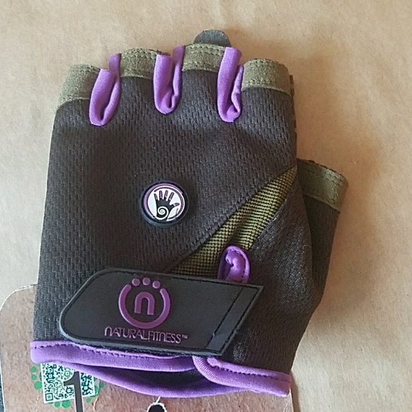 Natural Fitness Wags Wrist Assured Gloves - Picture 5 of 8